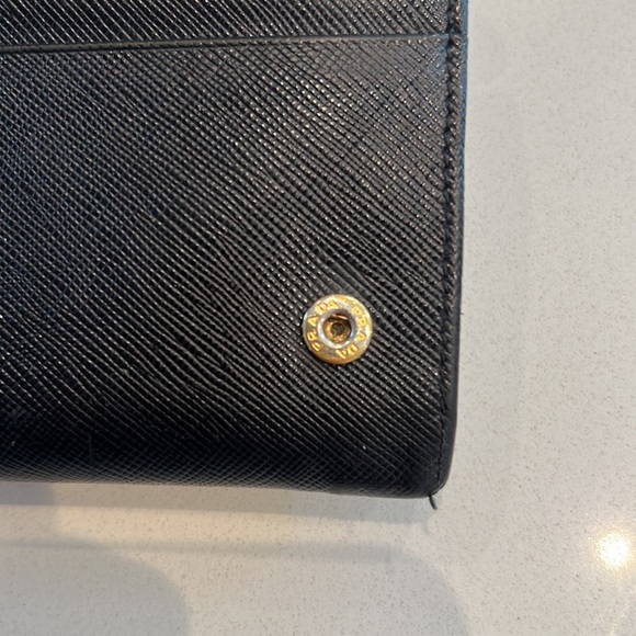 Prada Saffiano wallet - Black - Picture 9 of 16